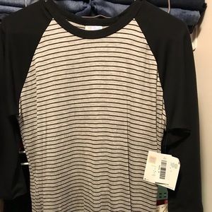 BNWT Black/Gray LuLaRoe Randy Tee